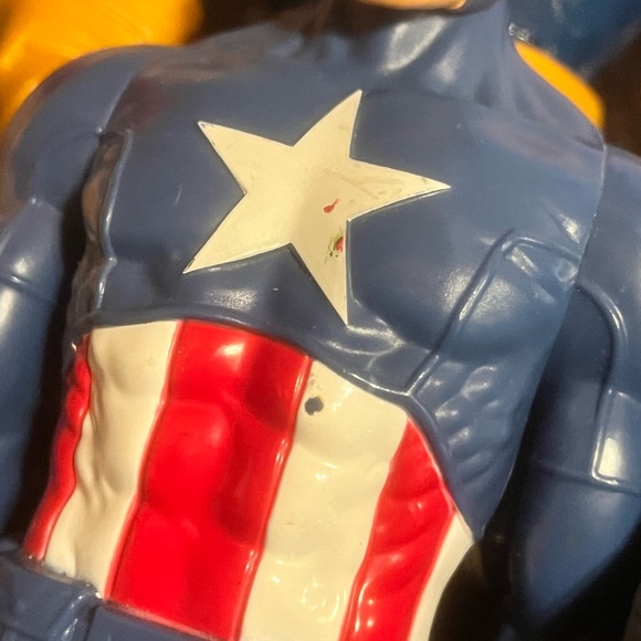 Marvel Action super hero dolls - Picture 4 of 6